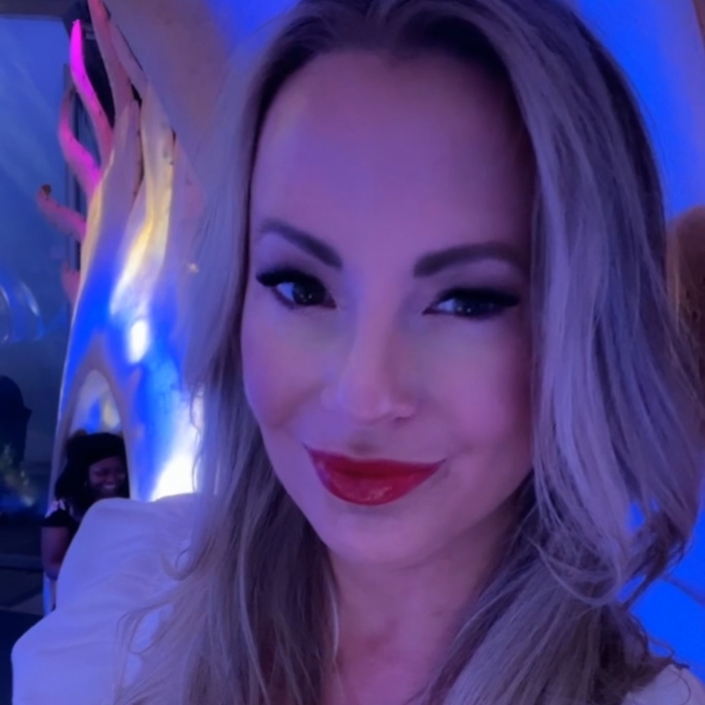 Meet your Posher, Meaghan